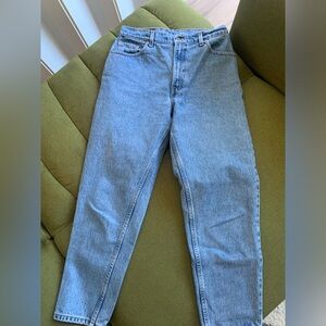 Moving Sale: Vintage Levi’s 550